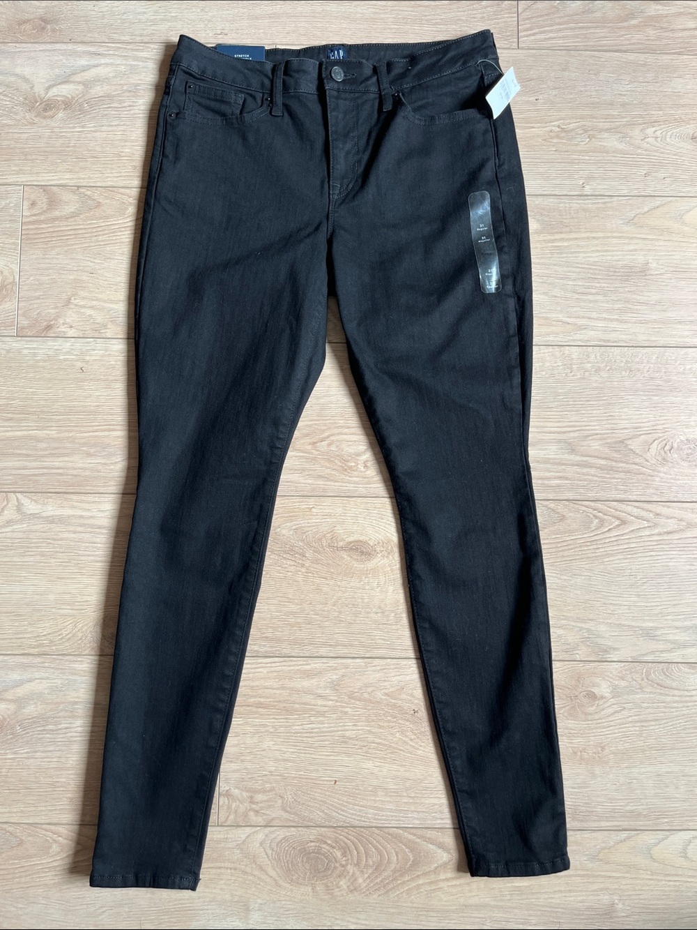 GAP Black High-Rise Skinny Jeans